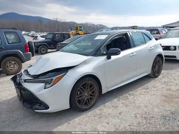 JTND4MBE4R3221159 2024 TOYOTA COROLLA - Image 2
