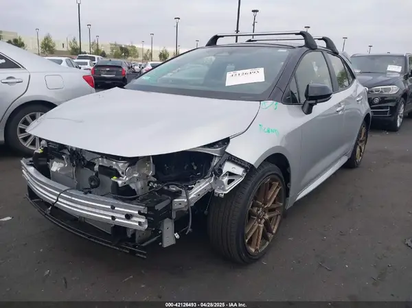 JTND4MBE4S3246133 2025 TOYOTA COROLLA - Image 2