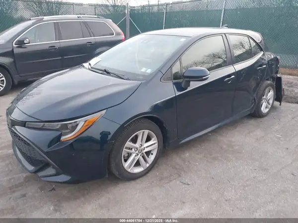 JTND4MBE5M3120219 2021 TOYOTA COROLLA - Image 2