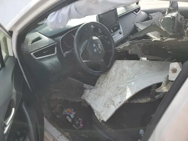JTND4MBE5N3152590 2022 TOYOTA COROLLA - Image 8