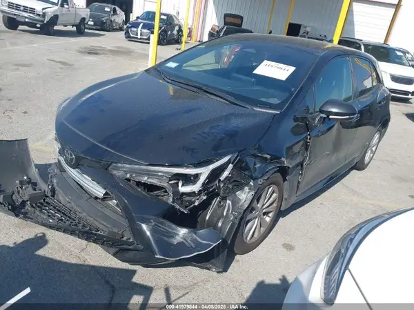 JTND4MBE5R3221641 2024 TOYOTA COROLLA - Image 2