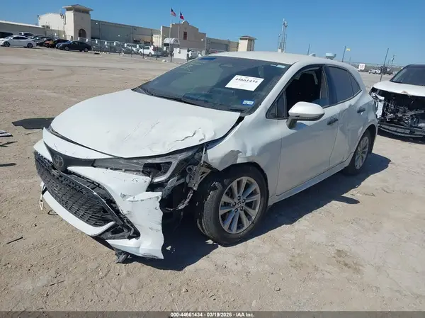 JTND4MBE5R3222532 2024 TOYOTA COROLLA - Image 2