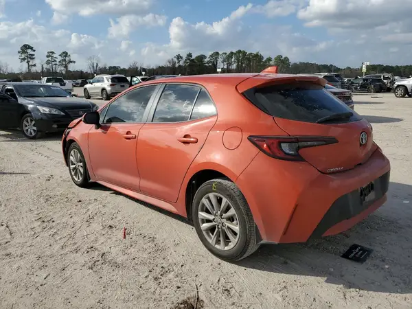 JTND4MBE5S3235626 2025 TOYOTA COROLLA - Image 2