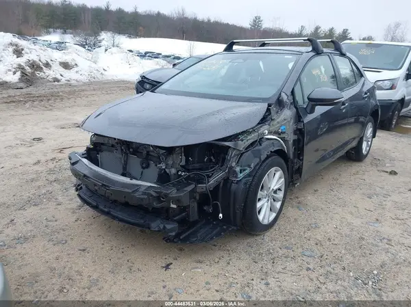 JTND4MBE5S3240812 2025 TOYOTA COROLLA - Image 2
