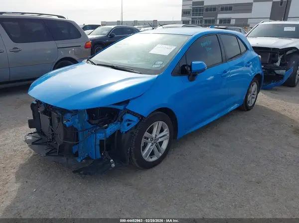 JTND4MBE6M3107396 2021 TOYOTA COROLLA - Image 2