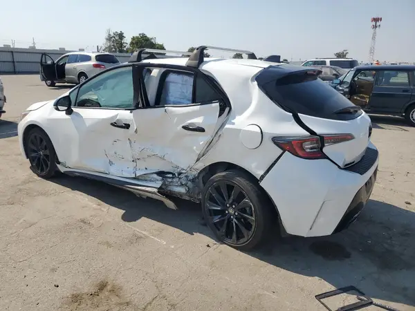 JTND4MBE6N3158317 2022 TOYOTA COROLLA - Image 2