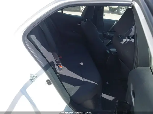 JTND4MBE6N3174808 2022 TOYOTA COROLLA - Image 8