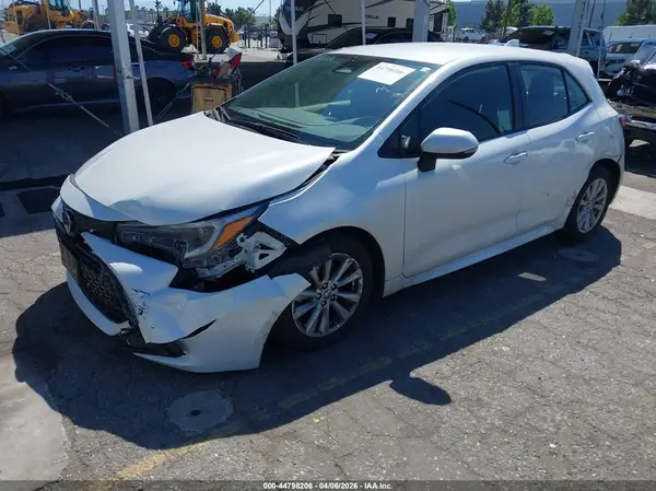 JTND4MBE6P3201332 2023 TOYOTA COROLLA - Image 2