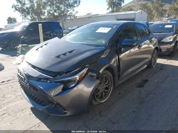 JTND4MBE6P3208992 2023 TOYOTA COROLLA - Image 2