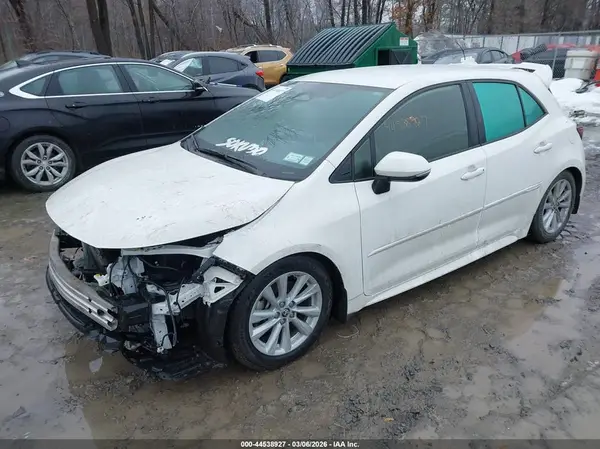 JTND4MBE6R3218702 2024 TOYOTA COROLLA - Image 2
