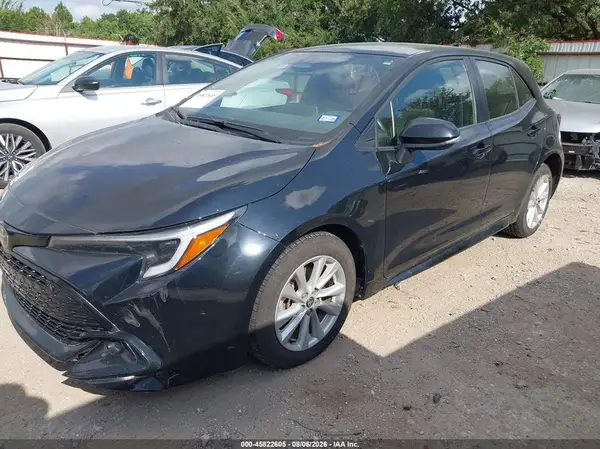 JTND4MBE6S3236168 2025 TOYOTA COROLLA - Image 2