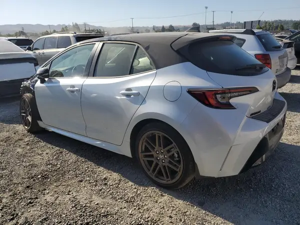 JTND4MBE6S3248451 2025 TOYOTA COROLLA - Image 2