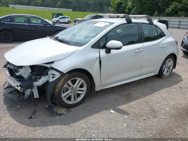 JTND4MBE7M3110064 2021 TOYOTA COROLLA - Image 2