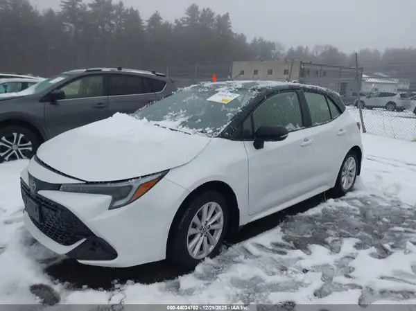 JTND4MBE7P3201663 2023 TOYOTA COROLLA - Image 2