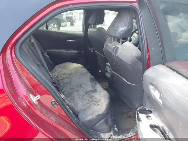 JTND4MBE7R3216781 2024 TOYOTA COROLLA - Image 8