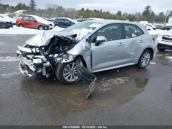 JTND4MBE7S3236325 2025 TOYOTA COROLLA - Image 2