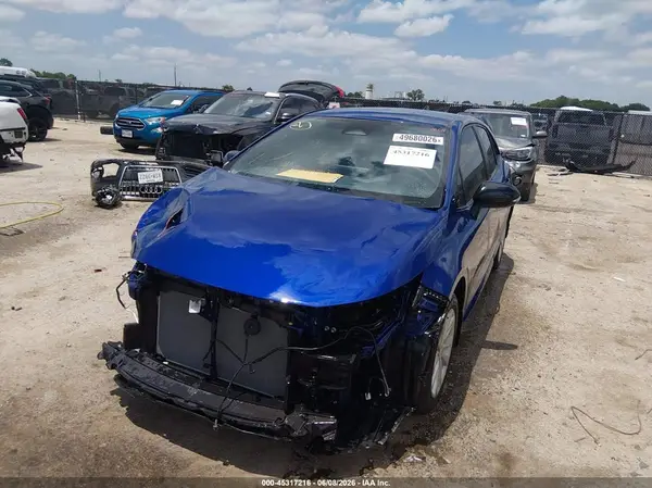 JTND4MBE7T3260755 2026 TOYOTA COROLLA - Image 2