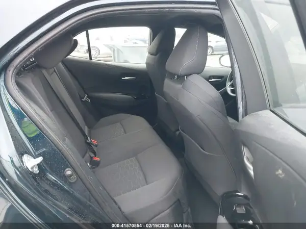 JTND4MBE8M3107240 2021 TOYOTA COROLLA - Image 8