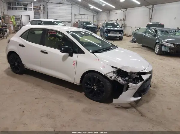 JTND4MBE8M3112275 2021 TOYOTA COROLLA - Image 1