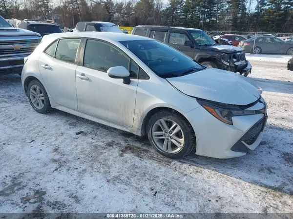 JTND4MBE8M3125267 2021 TOYOTA COROLLA - Image 1