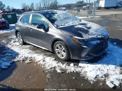 JTND4MBE8M3126032 2021 TOYOTA COROLLA