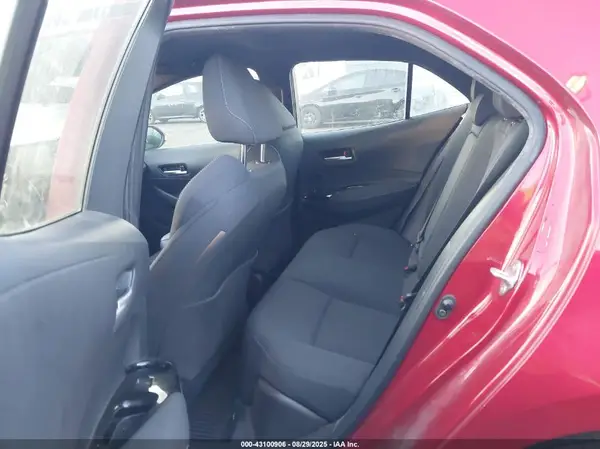 JTND4MBE8N3182666 2022 TOYOTA COROLLA - Image 8
