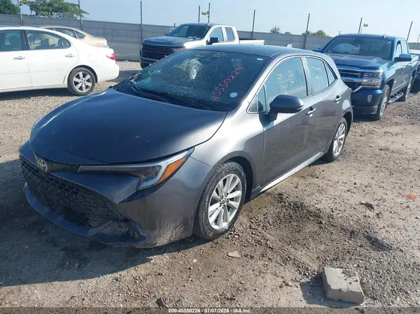 JTND4MBE8R3218328 2024 TOYOTA COROLLA - Image 2