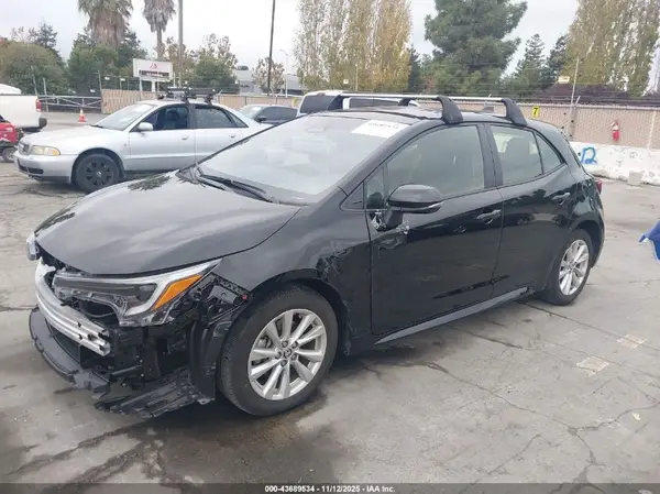 JTND4MBE8R3229944 2024 TOYOTA COROLLA - Image 2