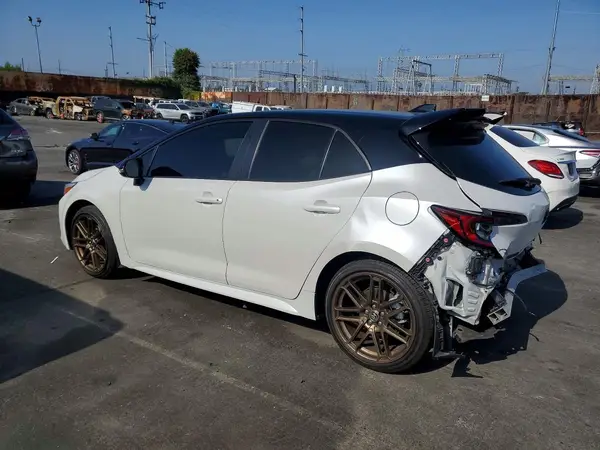 JTND4MBE8S3234809 2025 TOYOTA COROLLA - Image 2