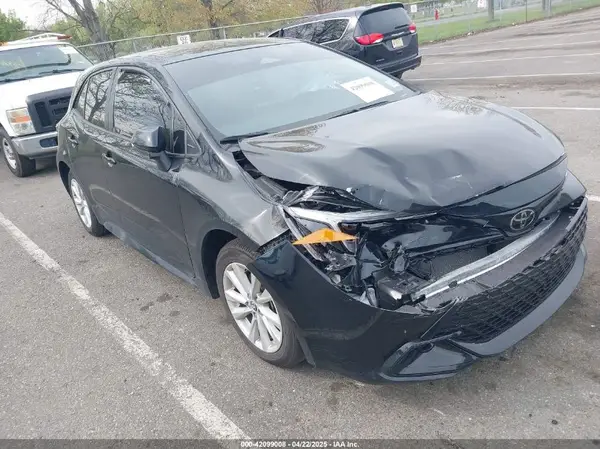 JTND4MBE8S3236298 2025 TOYOTA COROLLA - Image 1