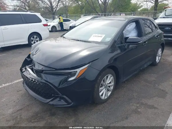 JTND4MBE8S3236298 2025 TOYOTA COROLLA - Image 2