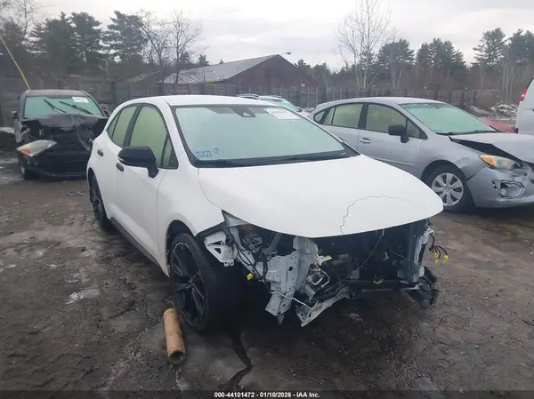 JTND4MBE9M3138867 2021 TOYOTA COROLLA - Image 1