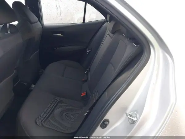 JTND4MBE9N3179596 2022 TOYOTA COROLLA - Image 8