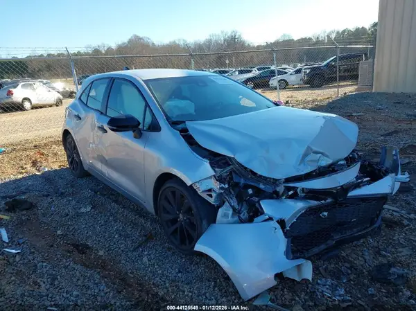 JTND4MBE9N3182899 2022 TOYOTA COROLLA - Image 1