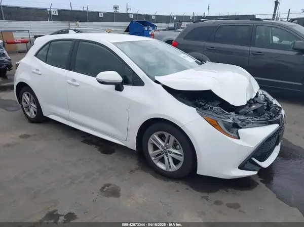 JTND4MBE9N3183065 2022 TOYOTA COROLLA - Image 1