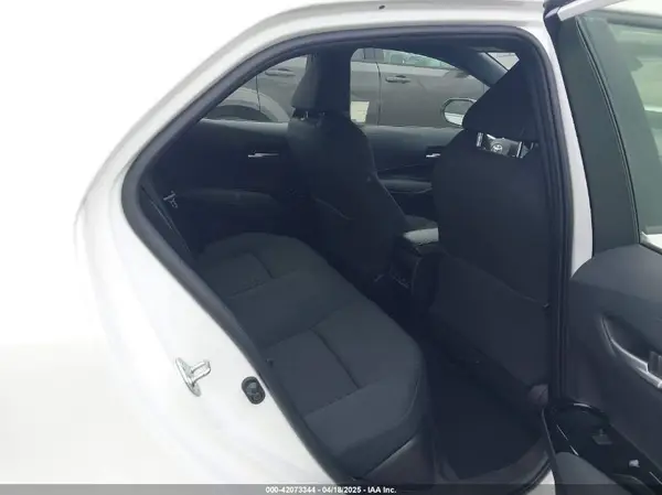 JTND4MBE9N3183065 2022 TOYOTA COROLLA - Image 8
