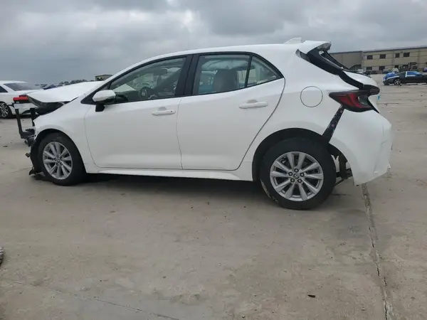 JTND4MBE9P3207772 2023 TOYOTA COROLLA - Image 2