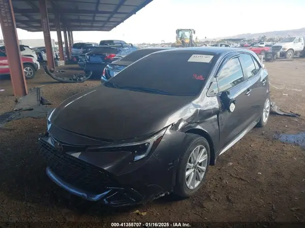 JTND4MBE9P3210154 2023 TOYOTA COROLLA - Image 2
