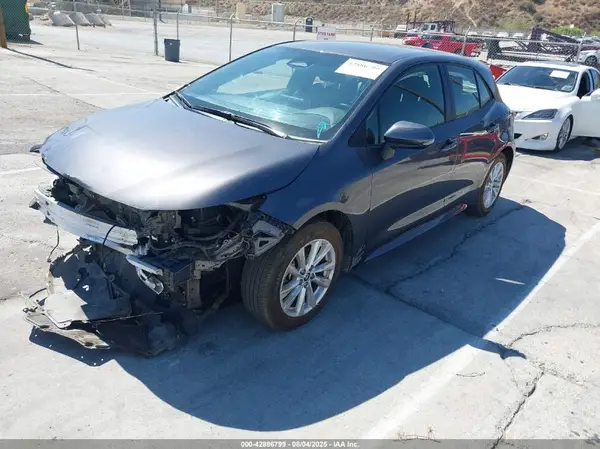JTND4MBE9R3232562 2024 TOYOTA COROLLA - Image 2