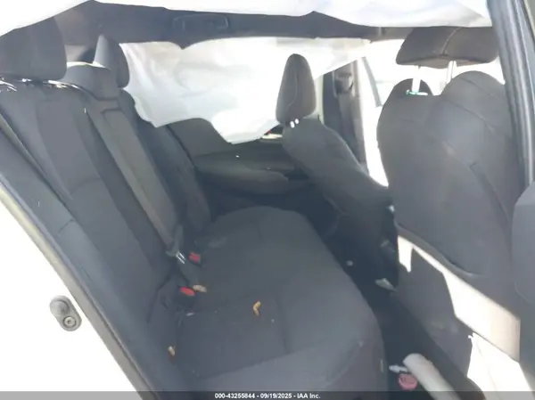 JTND4MBE9S3237444 2025 TOYOTA COROLLA - Image 8