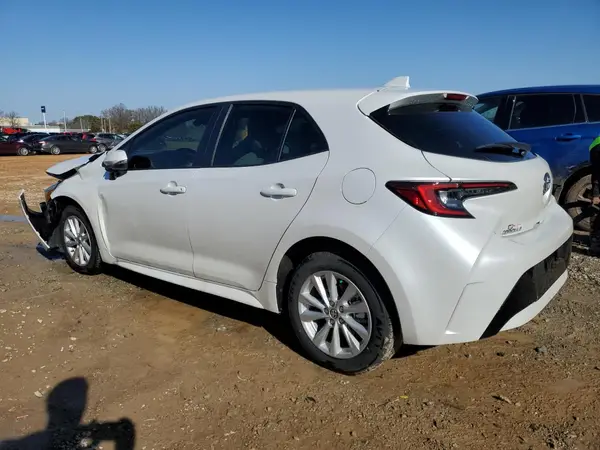 JTND4MBE9S3240733 2025 TOYOTA COROLLA - Image 2
