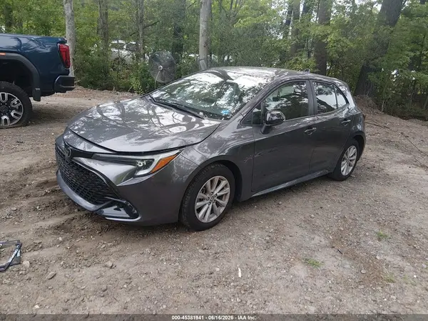 JTND4MBE9T3255542 2026 TOYOTA COROLLA - Image 2