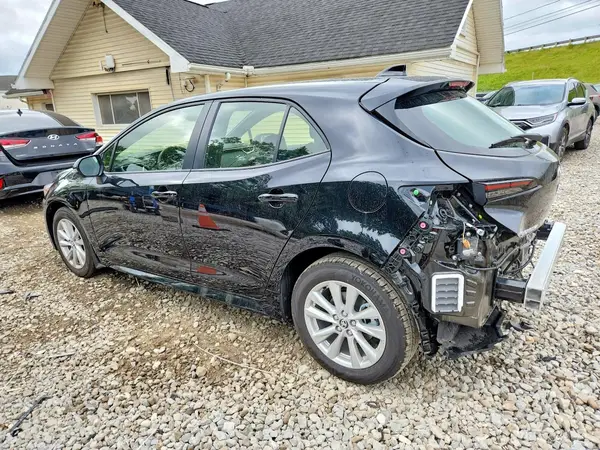 JTND4MBE9T3266119 2026 TOYOTA COROLLA - Image 2