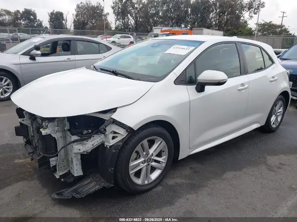 JTND4MBEXN3172740 2022 TOYOTA COROLLA - Image 2