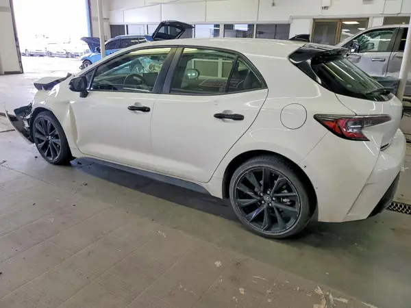 JTND4MBEXN3181468 2022 TOYOTA COROLLA - Image 2