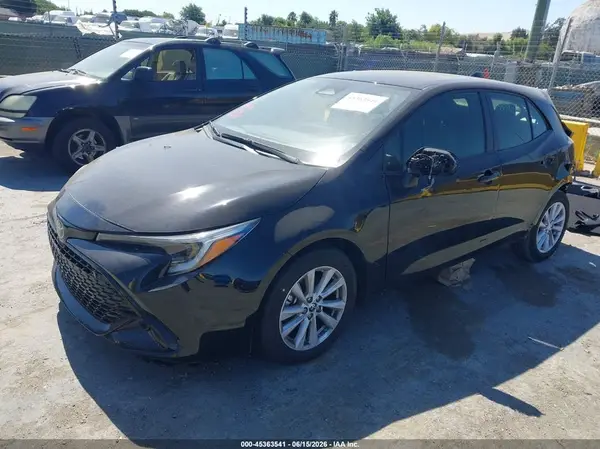 JTND4MBEXP3208395 2023 TOYOTA COROLLA - Image 2