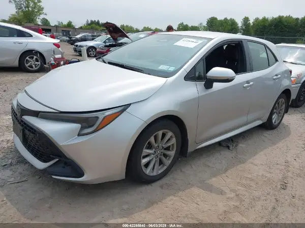 JTND4MBEXP3211068 2023 TOYOTA COROLLA - Image 2