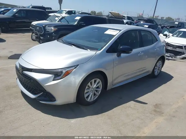 JTND4MBEXT3257803 2026 TOYOTA COROLLA - Image 2
