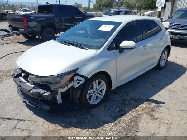JTND4RBE0L3094432 2020 TOYOTA COROLLA - Image 2