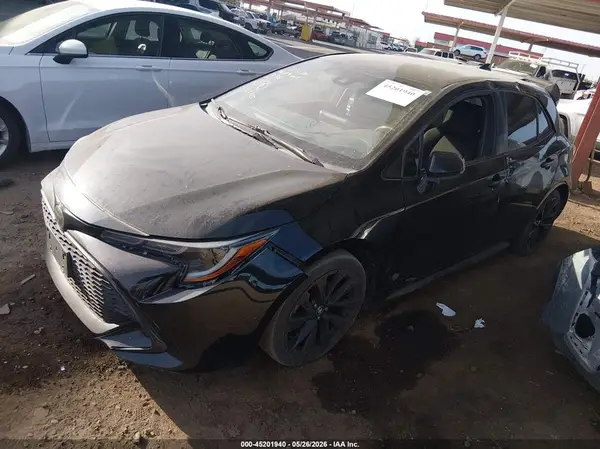 JTND4RBE0L3100925 2020 TOYOTA COROLLA - Image 2